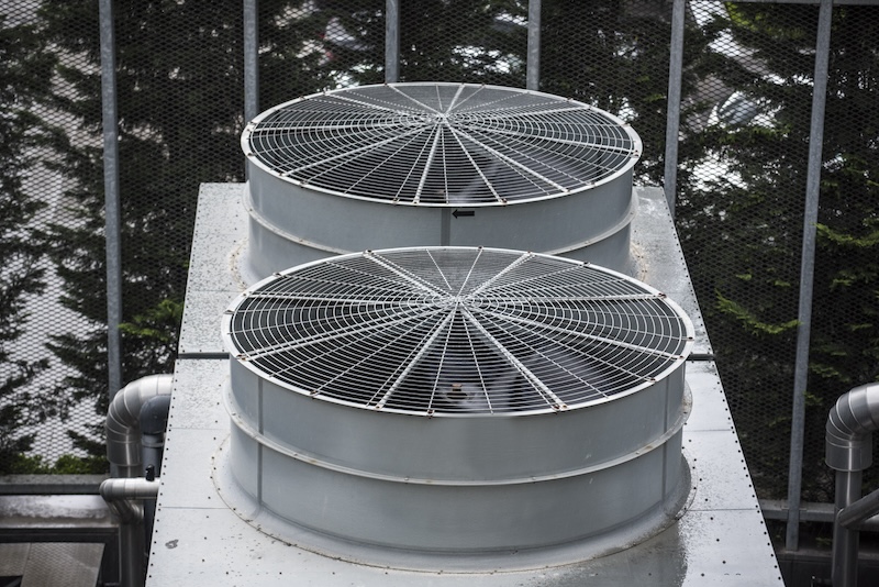 Korrekt utförd rengöring av kyltorn viktig för hälsan